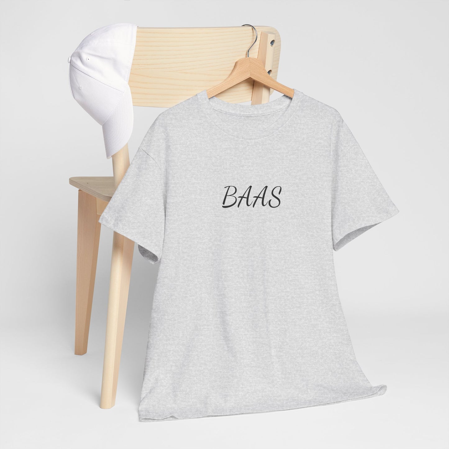 BAAS t-shirt — Minimalistisch shirt met tiener uitspraak