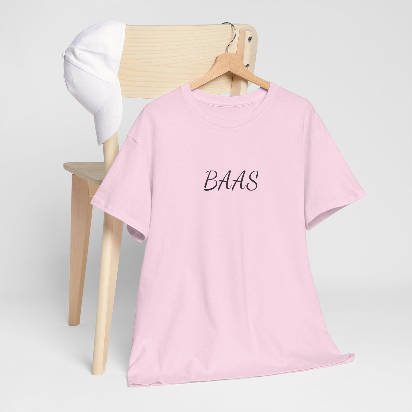 BAAS t-shirt — Minimalistisch shirt met tiener uitspraak