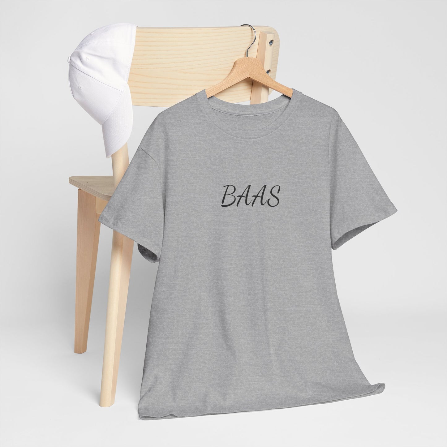 BAAS t-shirt — Minimalistisch shirt met tiener uitspraak